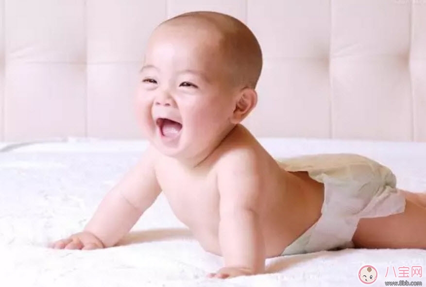 新生兒打針不哭正常嗎 寶寶打針不哭可能是觸覺(jué)遲鈍