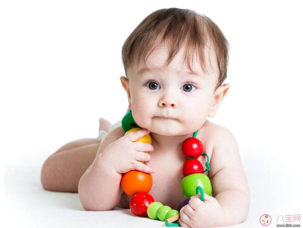 寶寶長牙不舒服  家長如何調(diào)理