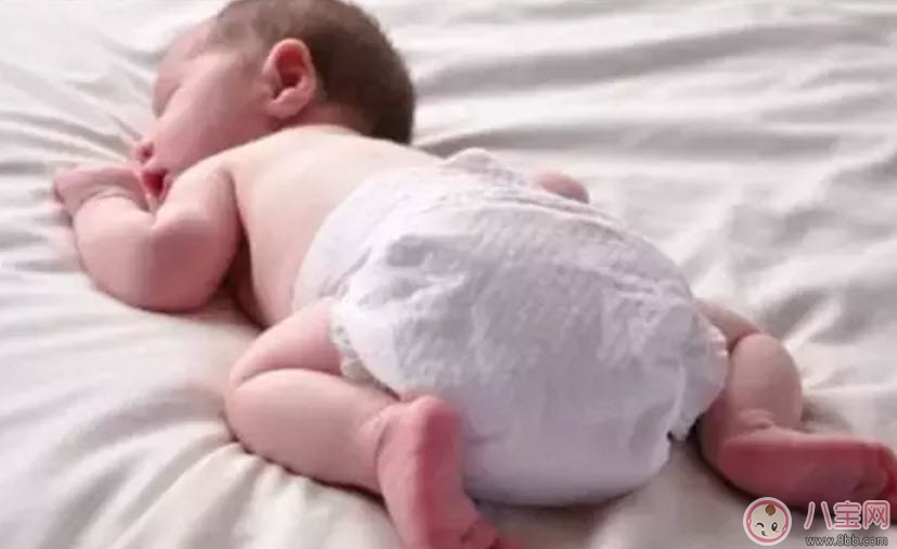 寶寶睡醒后還打哈欠怎么回事 如何提高孩子睡眠質(zhì)量