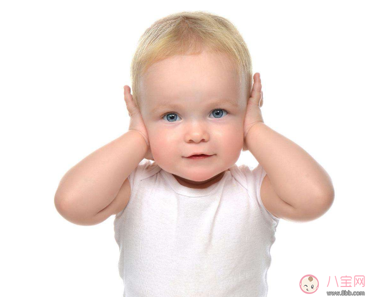 趁休息時(shí)間帶孩子去醫(yī)院掏耳朵 孩子耳屎有必要掏嗎 趁休息時(shí)間帶孩子去醫(yī)院掏耳朵 孩子耳屎有必要掏嗎