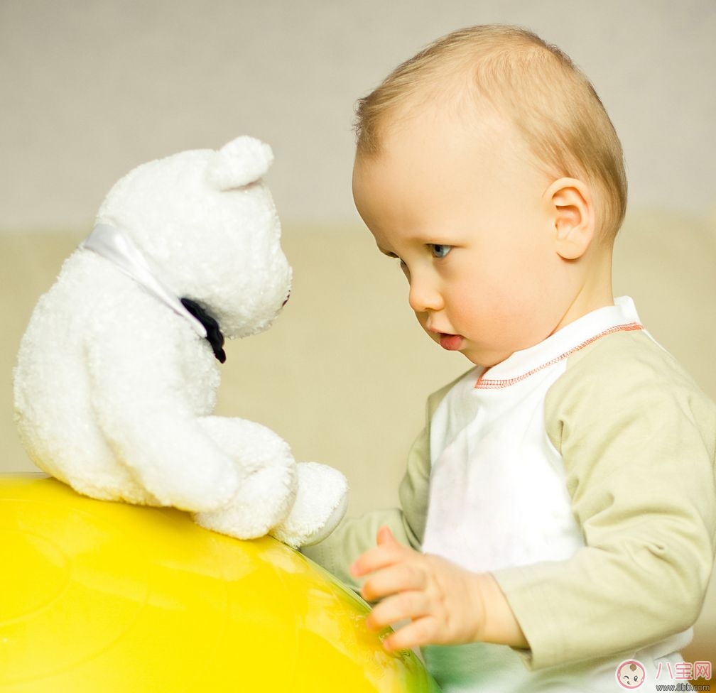 如何提升寶寶記憶力 應(yīng)避免食物清單 