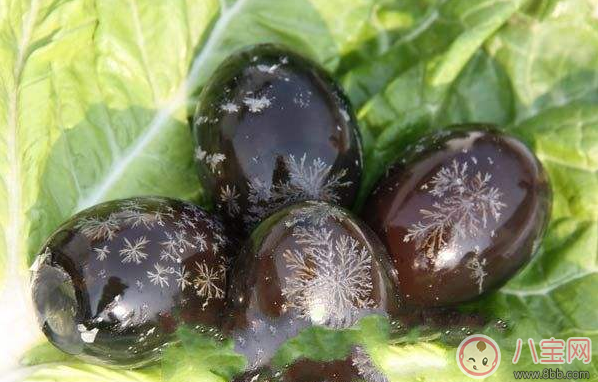 孩子被慫恿喝下半杯白酒進(jìn)重癥監(jiān)護(hù)室 孩子為什么不能喝白酒