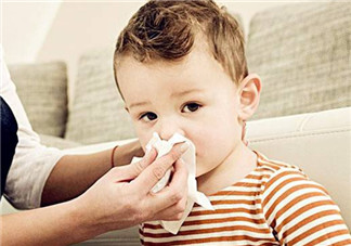 寶寶秋季流鼻血怎么辦  如何處理和預(yù)防
