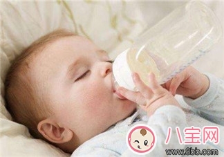 秋季寶寶斷奶有妙招 飲食調(diào)整要點