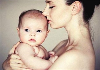 媽媽母乳喂養(yǎng)好處多 母乳喂養(yǎng)周“喂”愛行動(dòng)