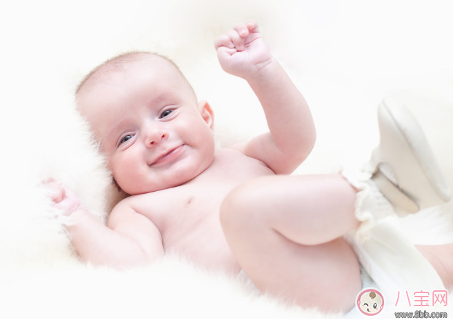 寶寶出生要買啥 孩子出生后必買的6款寶寶用品