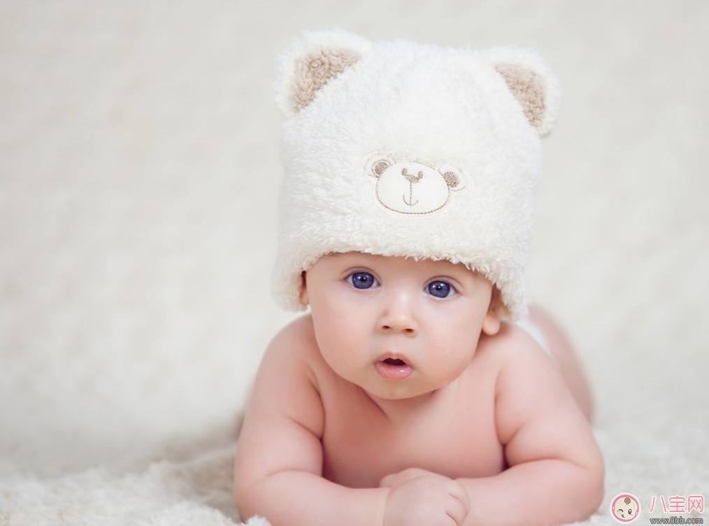 寶寶長(zhǎng)牙的注意事項(xiàng) 飲食禁忌與習(xí)慣養(yǎng)成