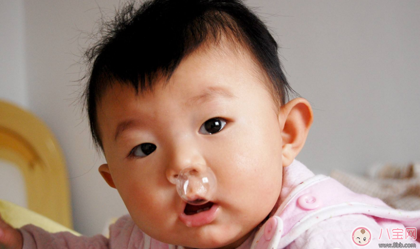 孩子高燒的會(huì)燒壞腦子是真的嗎 孩子高燒怎么做