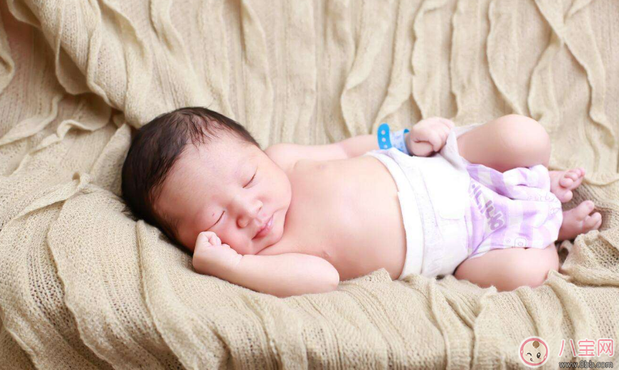 男寶寶會(huì)勃起是性早熟嗎 其實(shí)這些情況是正常的