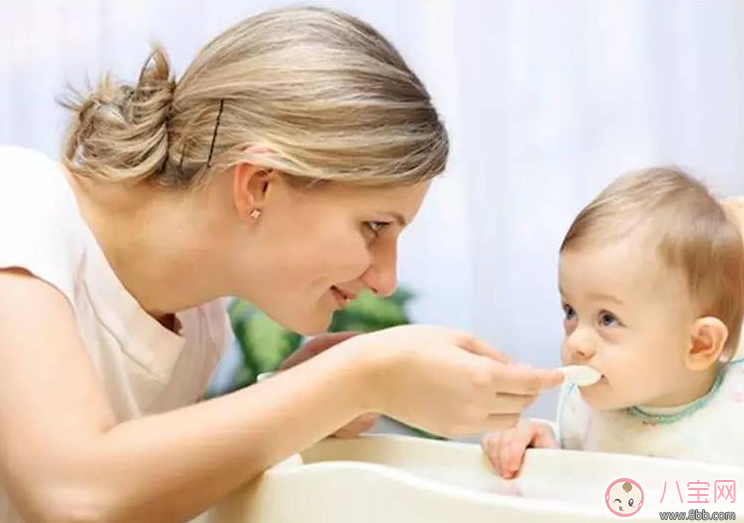 孩子半夜腿疼是缺鈣嗎 什么時候給孩子補鈣最好