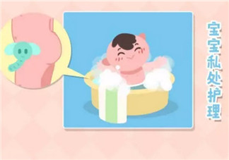 新生兒男寶寶私處清洗圖解 男寶寶私處護(hù)理注意事項