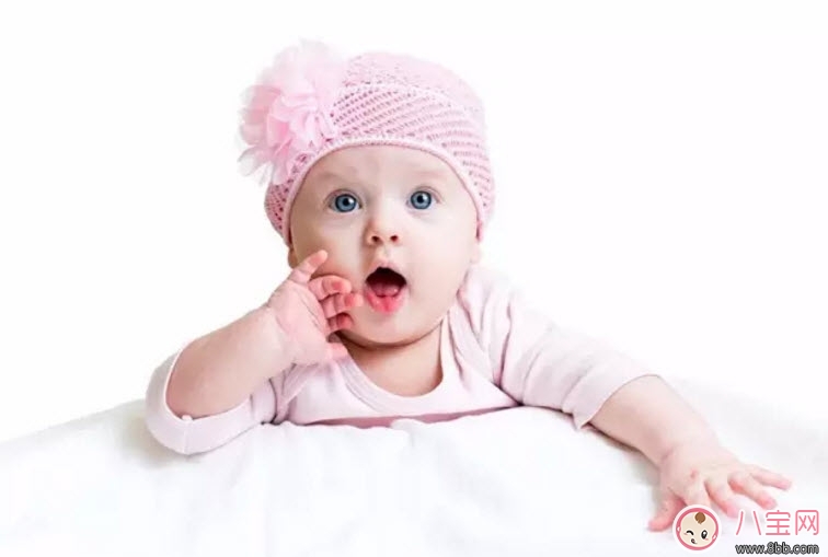 新生兒女寶寶私處護理圖解 女嬰兒私處護理方法 新生兒女寶寶私處護理圖解 女嬰兒私處護理方法