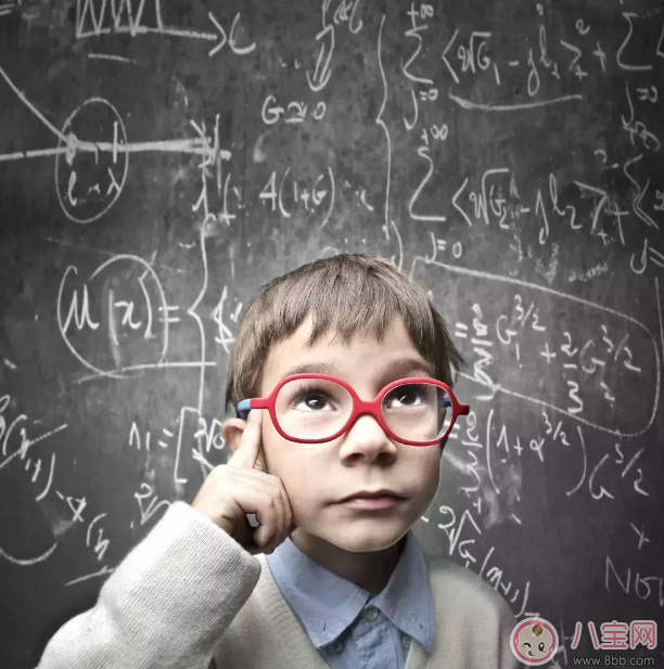 孩子瞇瞇眼居然是弱視 從哪些情況可以發(fā)現(xiàn)孩子不對勁 孩子瞇瞇眼居然是弱視 從哪些情況可以發(fā)現(xiàn)孩子不對勁