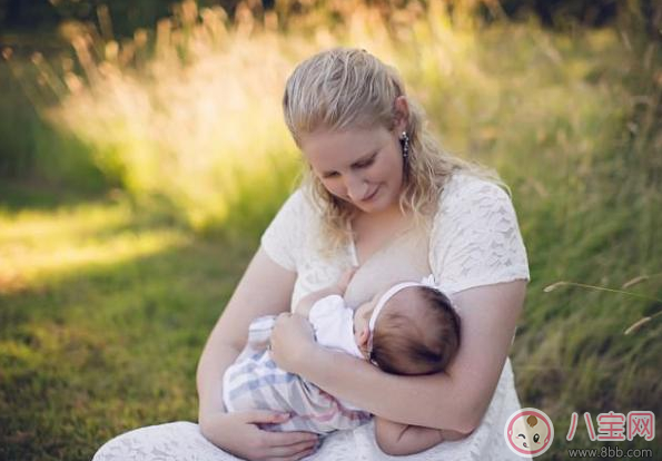 超級(jí)媽媽一天產(chǎn)奶6升多 怎么能讓自己的奶水多