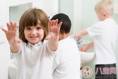 夏季腸病毒的高峰期 腸病毒的預(yù)兆 夏季腸病毒的高峰期 腸病毒的預(yù)兆