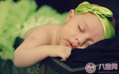 寶寶大便顯示了寶寶的狀況 注意寶寶排便頻率