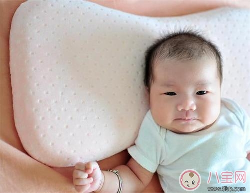 面對新生兒應(yīng)杜絕的事 這些絕對不能對新生兒做