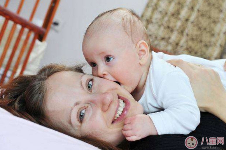 寶寶各種動(dòng)作的意思 嬰語是什么有哪些