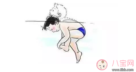 熊孩子岸邊狂笑 他要死了 遇見(jiàn)溺水怎么辦