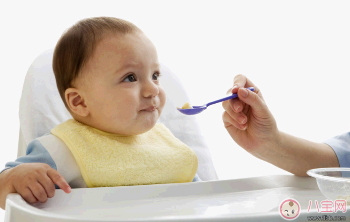 2017寶寶添加輔食的順序及食物 2017寶寶添加輔食的順序及食物