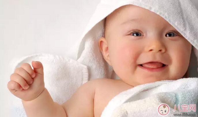 嬰兒寶寶耳朵護(hù)理 寶寶耳屎怎么處理(清理耳朵的八個(gè)步驟) 嬰兒寶寶耳朵護(hù)理 寶寶耳屎怎么處理(清理耳朵的八個(gè)步驟)