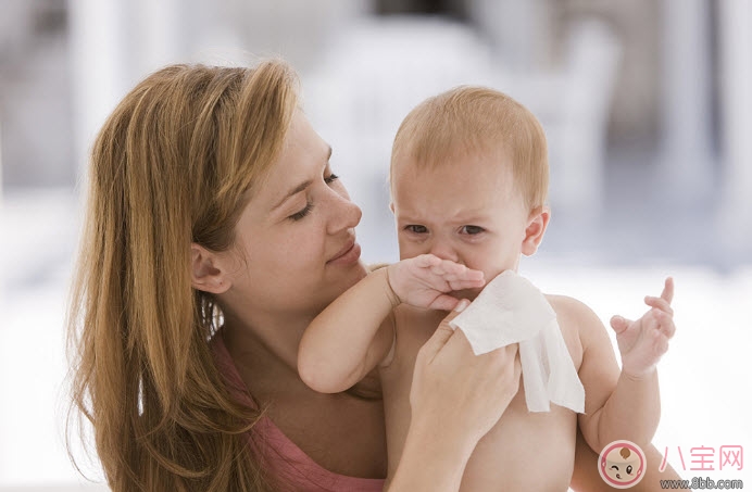 寶寶生病前兆就看這幾個(gè)部位 寶寶生病注意事項(xiàng)