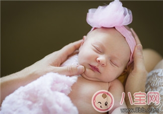 2017三伏天新生兒洗澡攻略 注意事項有哪些