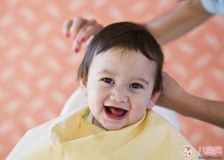 夏天給寶寶剃光頭好嗎 寶寶剃光頭后注意事項(光頭容易曬傷)