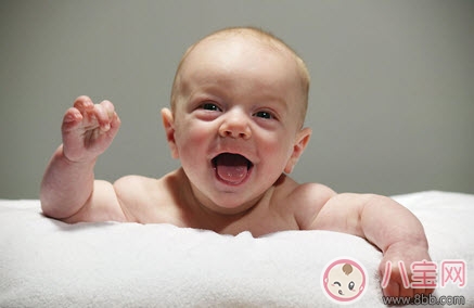 寶寶流口水是怎么回事 寶寶流口水嚴(yán)重怎么辦(寶寶可能生病了)