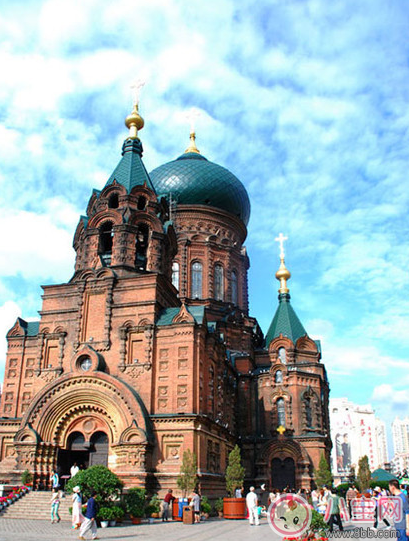 田亮森碟現(xiàn)身機(jī)場(chǎng)出行游玩 一家人出行需要準(zhǔn)備什么