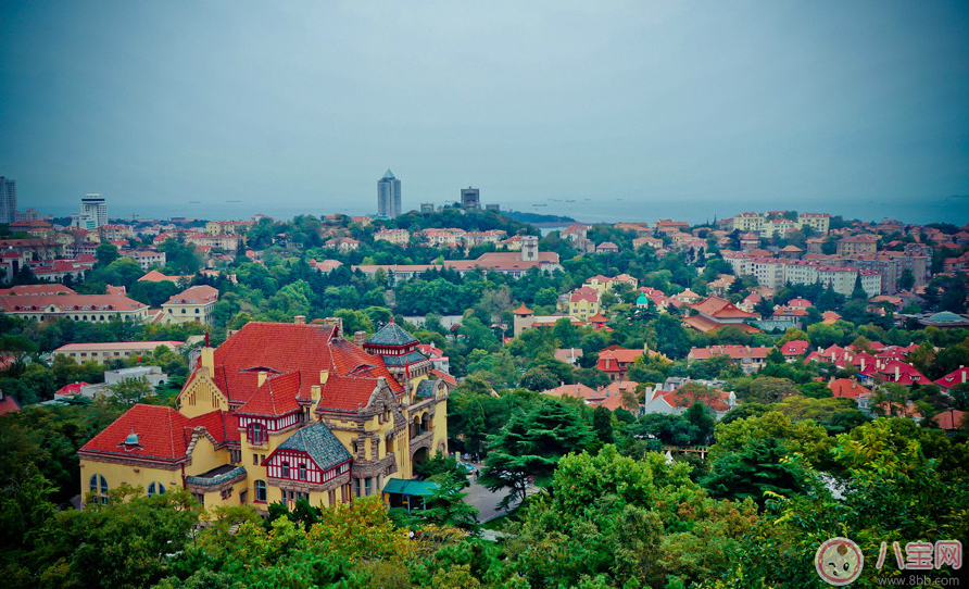 田亮森碟現(xiàn)身機(jī)場(chǎng)出行游玩 一家人出行需要準(zhǔn)備什么