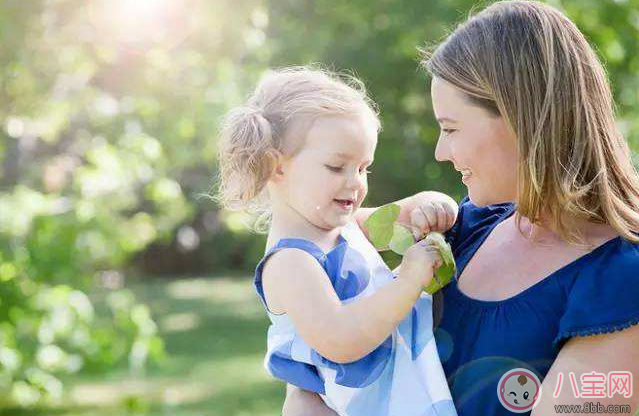 寶寶曬太陽(yáng)的最佳時(shí)間，如何讓寶寶正確的曬太陽(yáng)