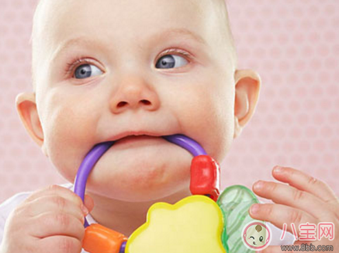 1歲寶寶愛咬人怎么辦 寶寶咬人有什么解決方法