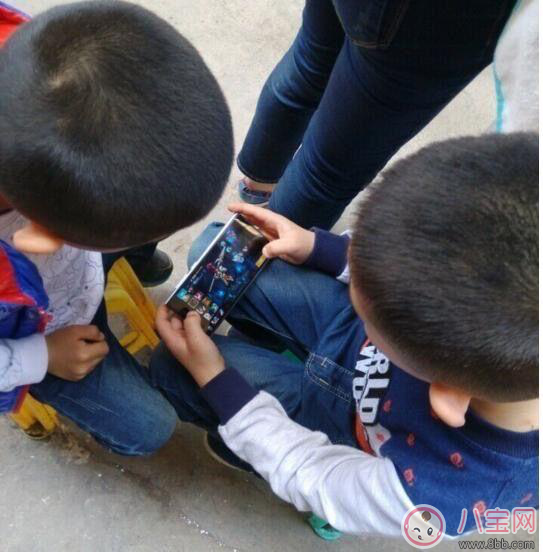 王者榮耀擬晚9點后禁登錄 王者榮耀新政策會對孩子有用嗎