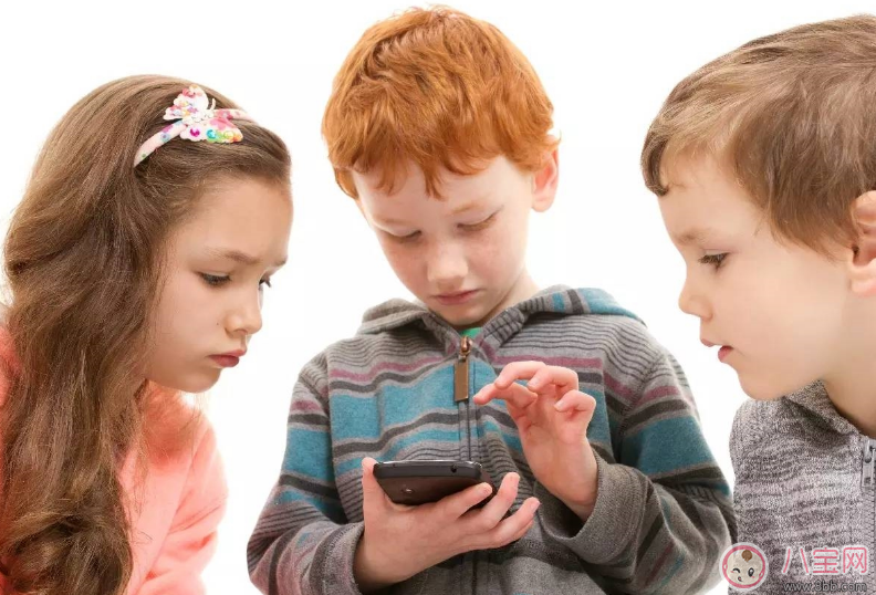 王者榮耀擬晚9點后禁登錄 王者榮耀新政策會對孩子有用嗎