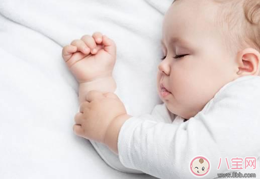 寶寶夏天睡覺注意事項大全