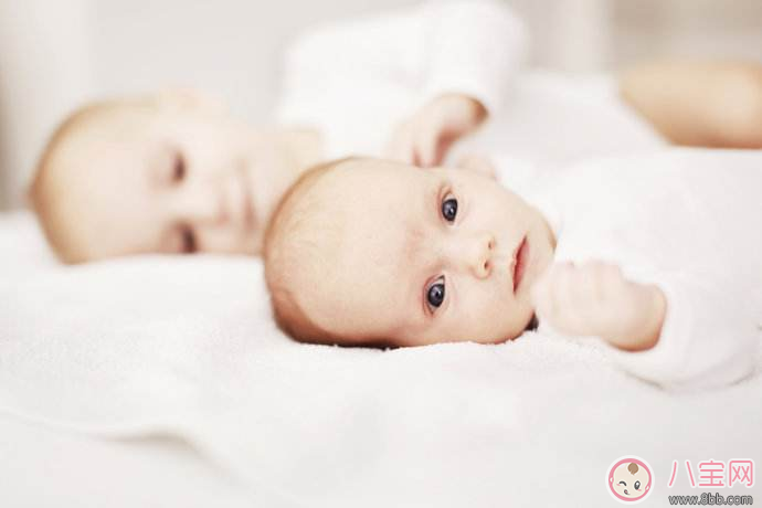 哺乳期間來月經(jīng)要不要停止母乳    月經(jīng)期間母乳會變差是真的嗎