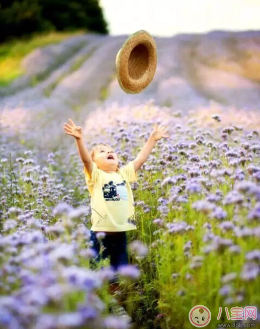 國(guó)慶節(jié)出游如何拍好一張萌寶照 怎么曬娃更加的有創(chuàng)意