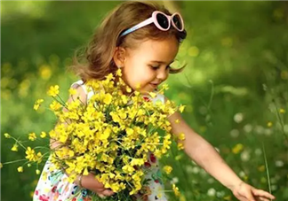 國(guó)慶節(jié)出游如何拍好一張萌寶照 怎么曬娃更加的有創(chuàng)意