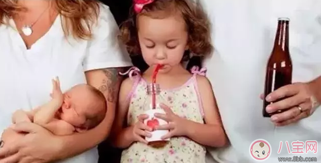 另類(lèi)孕照如何拍？怎么拍出獨(dú)一無(wú)二的孕照？