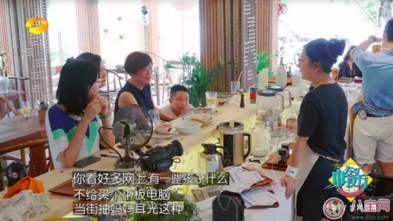 趙薇如何教育出乖巧小四月？趙薇的育兒經(jīng)是什么？