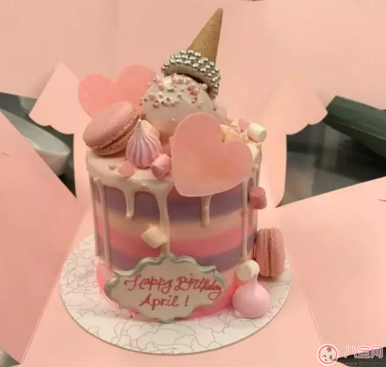 趙薇如何教育出乖巧小四月？趙薇的育兒經(jīng)是什么？