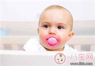 陳妍希貝克漢姆愛(ài)給孩子用安撫奶嘴 如何正確使用安撫奶嘴