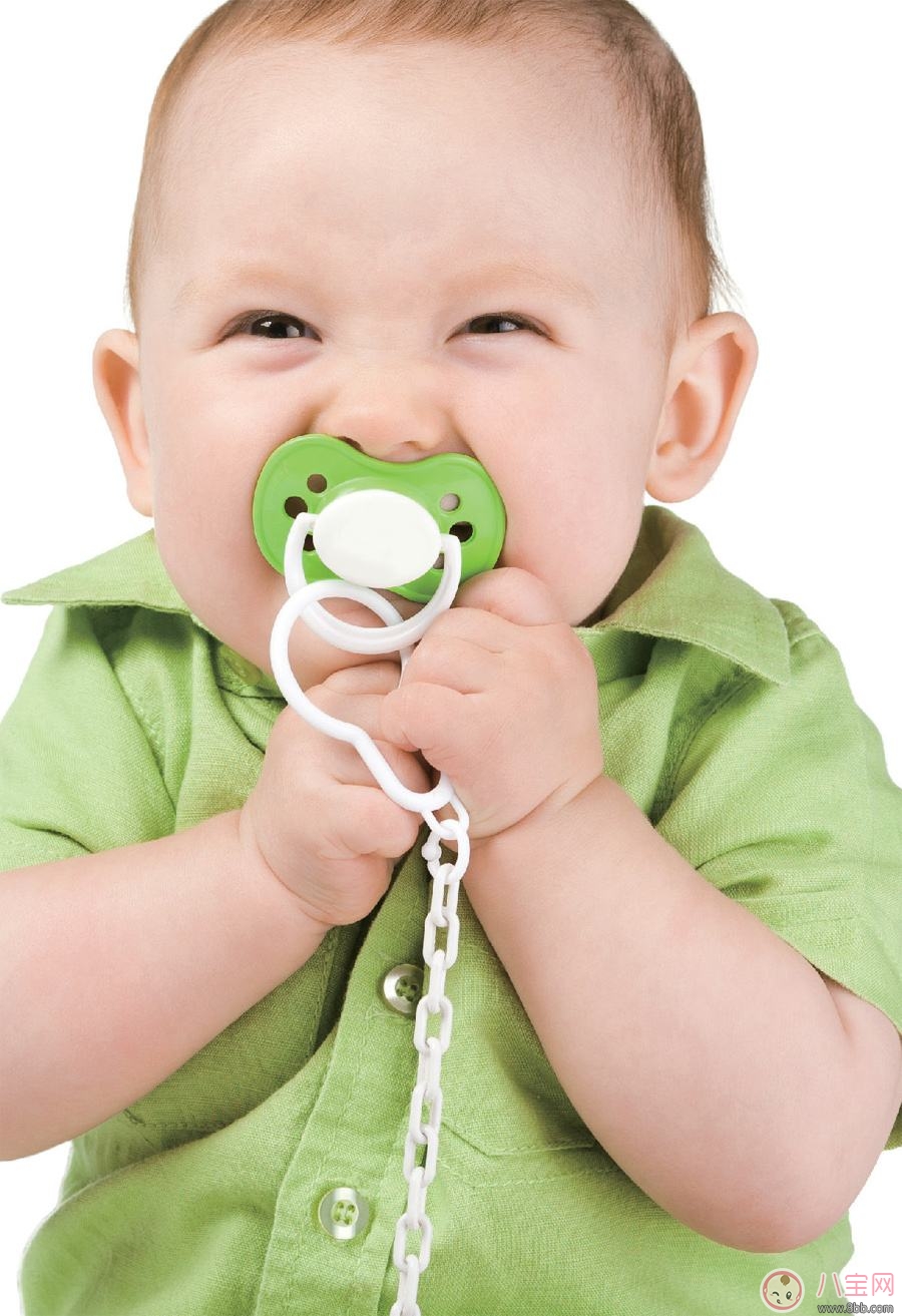 陳妍希貝克漢姆愛(ài)給孩子用安撫奶嘴 如何正確使用安撫奶嘴