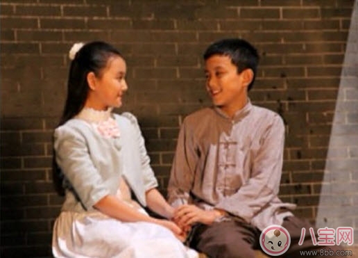 開學(xué)第一課吳磊蔣依依什么關(guān)系 吳磊蔣依依演過哪些熒幕情侶