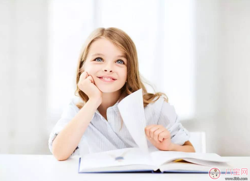 這幾個(gè)地方可以看出孩子很聰明 聰明的孩子從細(xì)節(jié)就能知曉