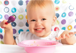 孩子即使不吃飯 也不要用食物勉強(qiáng)ta！