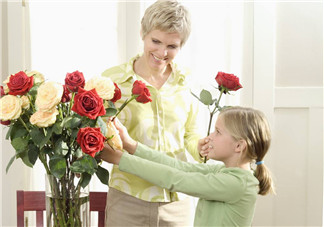 為啥孩子回家都會先找媽媽！答案好暖