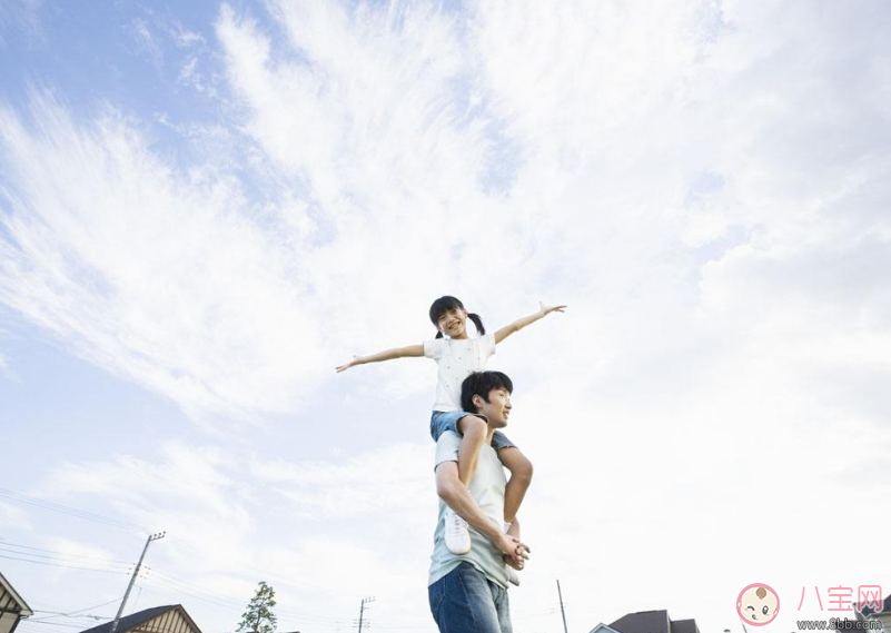 寶寶最喜歡這樣的爸爸 爸爸和孩子不親近就這么做吧