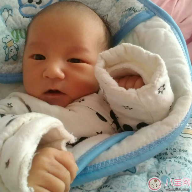 哄娃睡覺(jué)有高招 這些神曲保證一聽(tīng)就倒